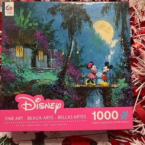 Disney Fine Art Puzzle with Mickey and Minnie - Blue and Green